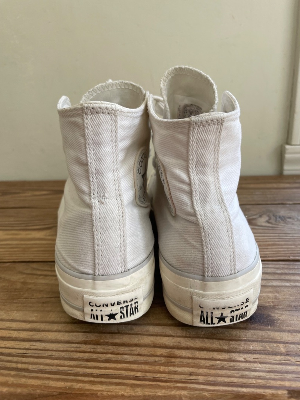 Converse All Stars | White Platform High tops size 7.5 - Picture 6 of 16
